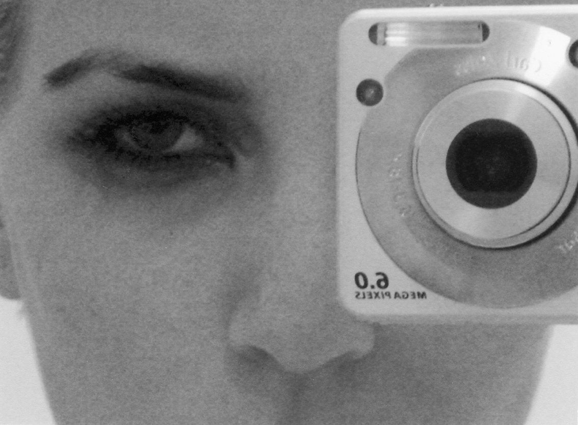 HK_001 - Hannelore Knuts - EYE SPY