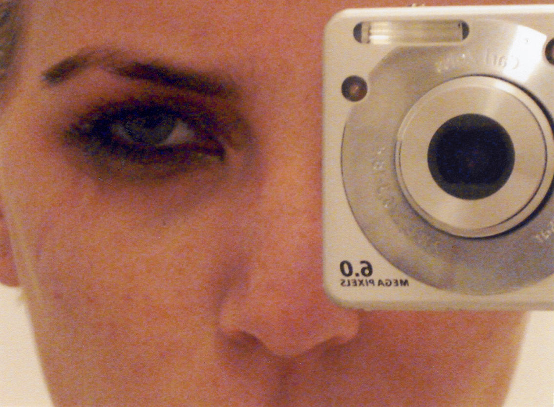 HK_002 - Hannelore Knuts - EYE SPY